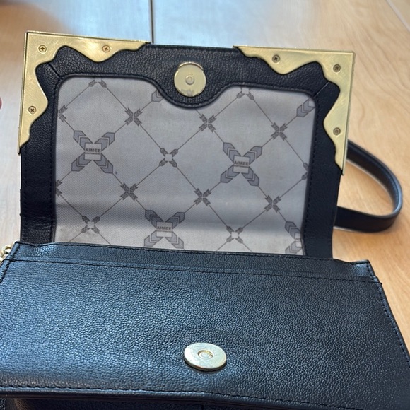 Aimee Kestenberg Black Leather Box Purse - Picture 5 of 10